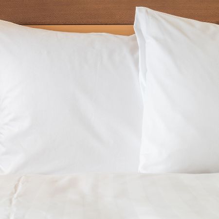 Holiday Inn & Suites Cedar Falls-Waterloo Event Ctr By Ihg Bagian luar foto