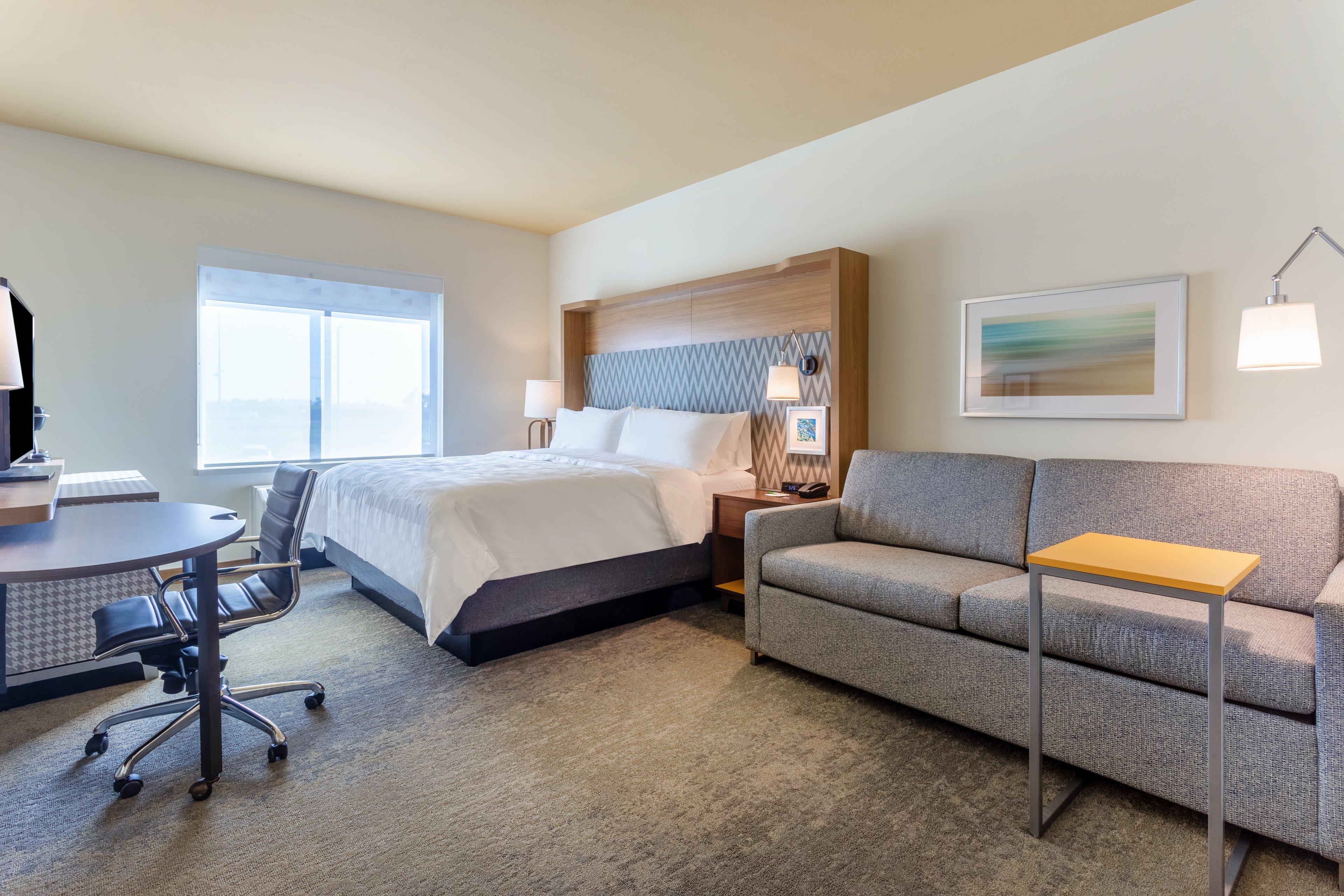 Holiday Inn & Suites Cedar Falls-Waterloo Event Ctr By Ihg Bagian luar foto